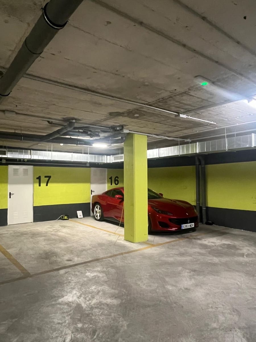 2 Zimmer Wohnung zu vermieten in Benalmadena mit Pool Garage - 1.500 € (Ref: 9968842)