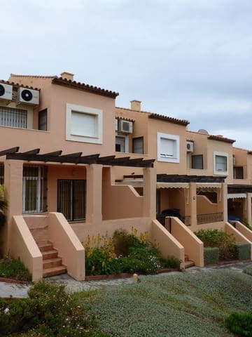 3 slaapkamer Villa te huur in Calahonda, Mijas met zwembad garage - € 1.895 (Ref: 9968876)