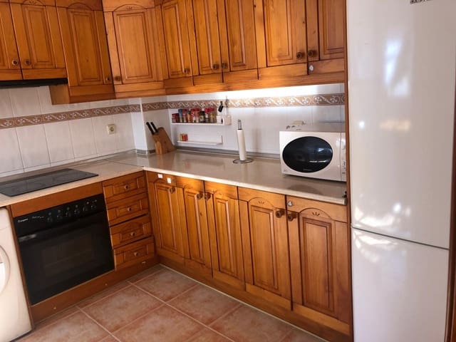 3 slaapkamer Villa te huur in Calahonda, Mijas met zwembad garage - € 1.895 (Ref: 9968876)