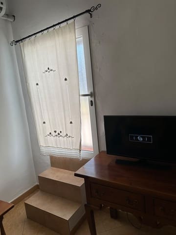 2 camera da letto Villetta a Schiera da affittare in Las Chapas - El Rosario, Marbella - 1.200 € (Rif: 9986170)