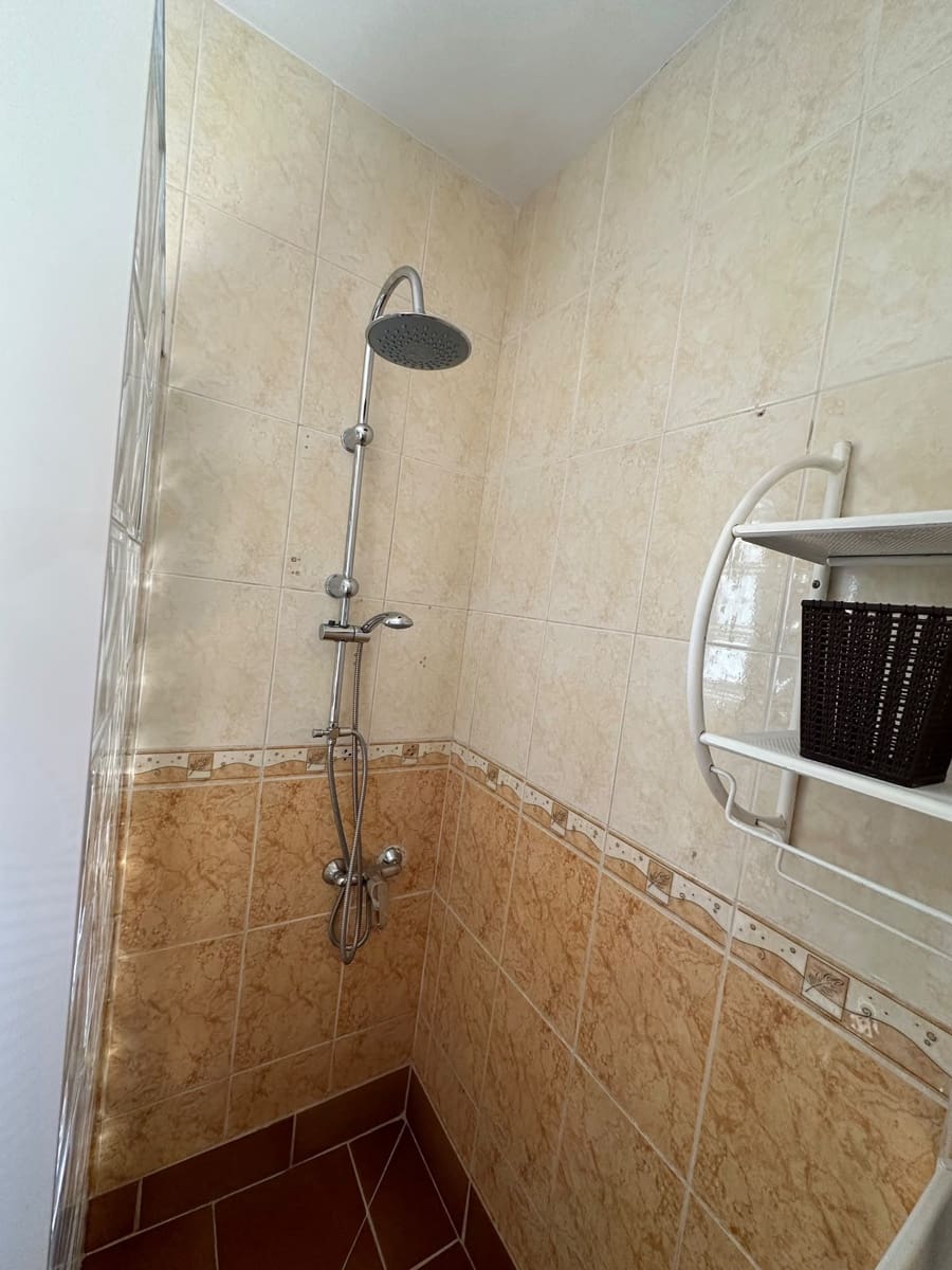 2 camera da letto Villetta a Schiera da affittare in Marbella - 1.200 € (Rif: 9986170)