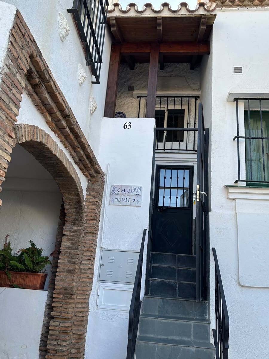 2 camera da letto Villetta a Schiera da affittare in Marbella - 1.200 € (Rif: 9986170)