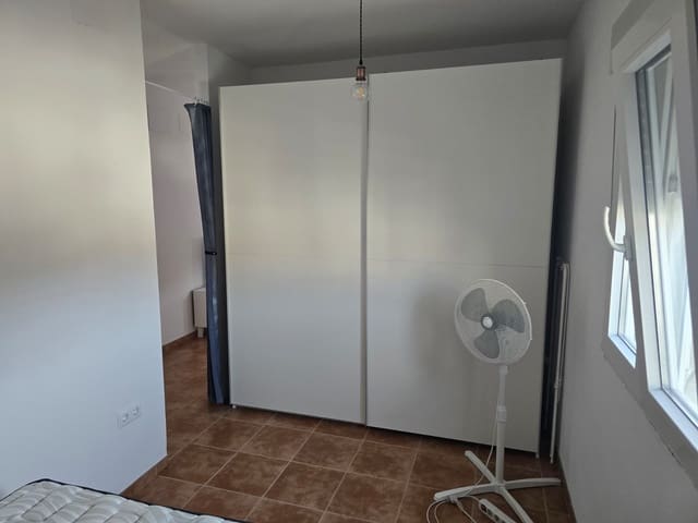 1 quarto Apartamento para arrendar em El Borge - 550 € (Ref: 9999398)