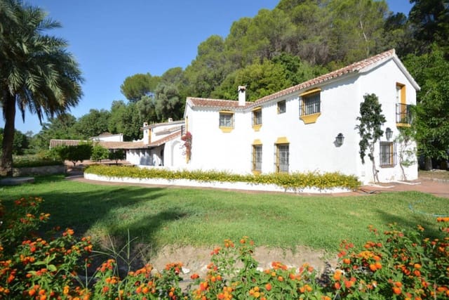 10 bedroom Finca/Country House for sale in Gaucín with pool - € 2,799,000 (Ref: 10017018)