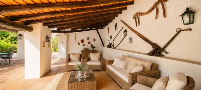10 bedroom Finca/Country House for sale in Gaucín with pool - € 2,799,000 (Ref: 10017018)