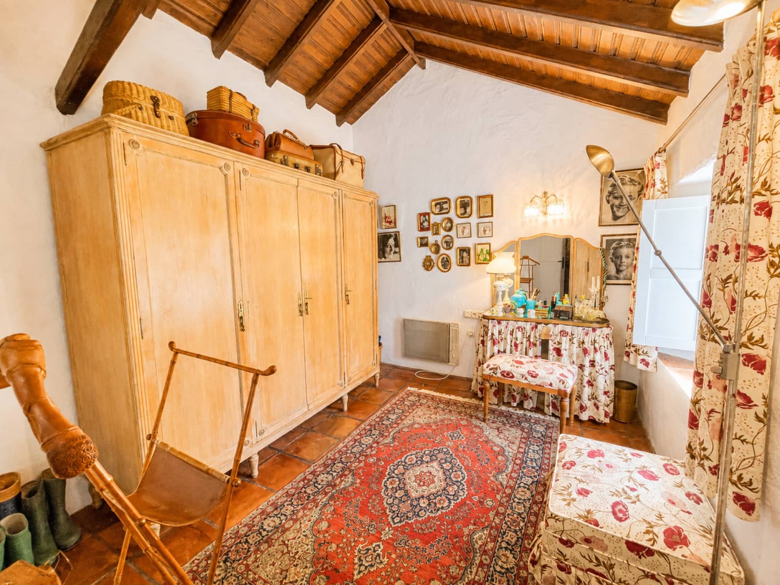 10 bedroom Finca/Country House for sale in Gaucin with pool - € 2,799,000 (Ref: 10017018)