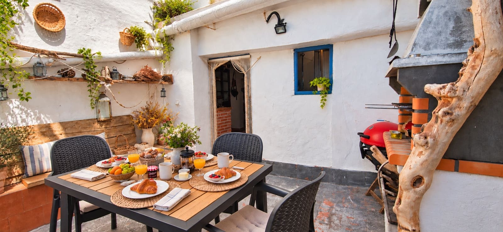 3 bedroom Townhouse for sale in Gaucin with pool - € 240,000 (Ref: 10099460)
