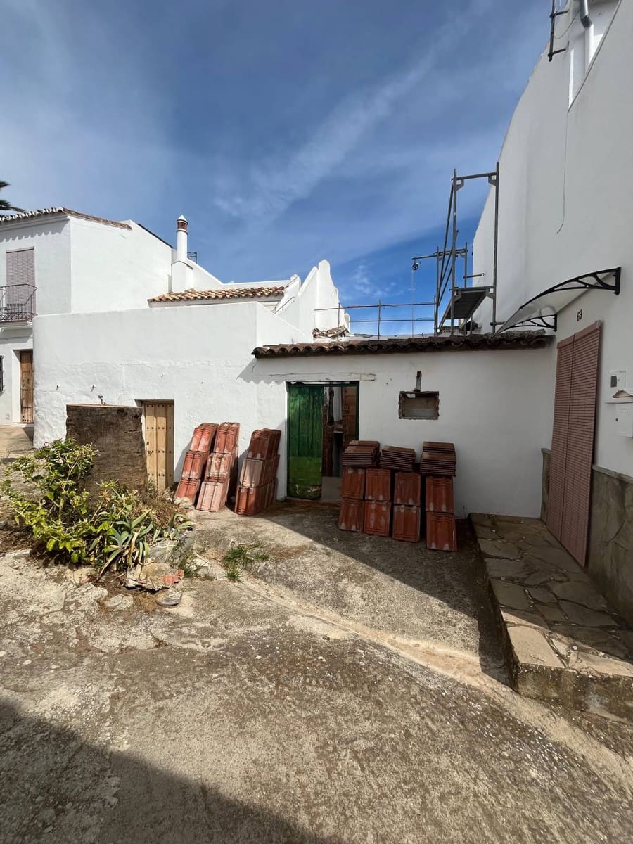 2 bedroom Townhouse for sale in Gaucin - € 310,000 (Ref: 10162597)