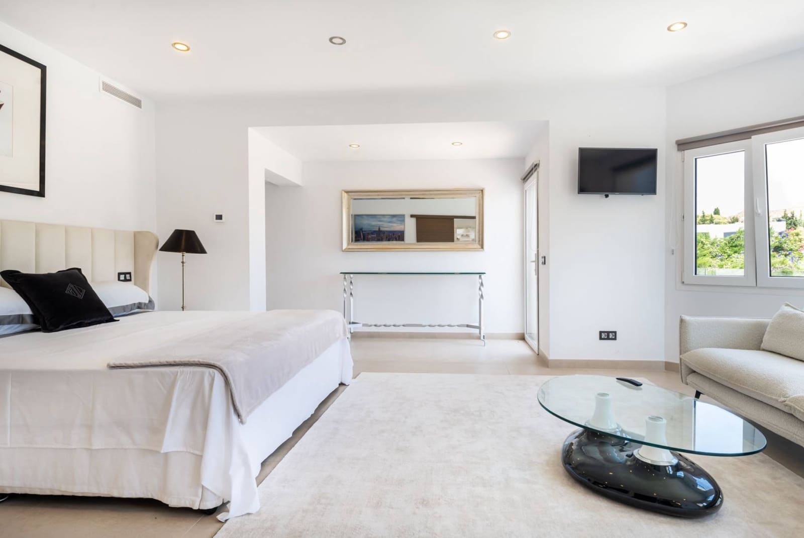 8 makuuhuone Huvila myytävänä paikassa Marbella mukana uima-altaan - 3 000 000 € (Ref: 6008330)