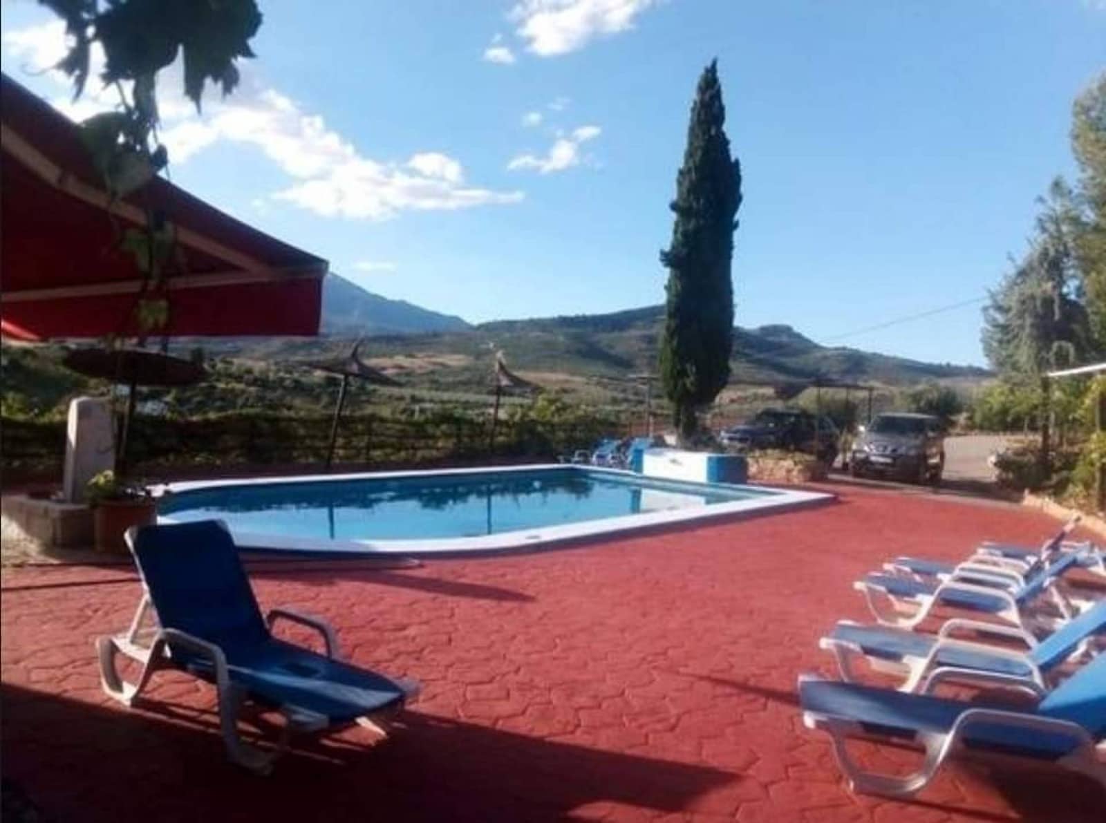 17 soveværelse Hotel til salg i Guaro - € 780.000 (Ref: 6019589)