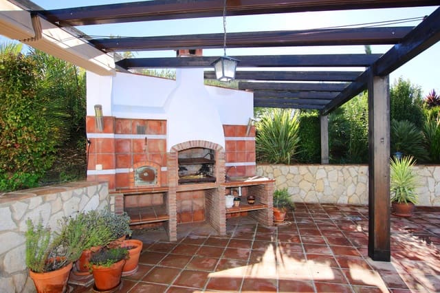 5 soveværelse Finca/Landehus til salg i Ronda med swimmingpool - € 1.395.000 (Ref: 7993730)