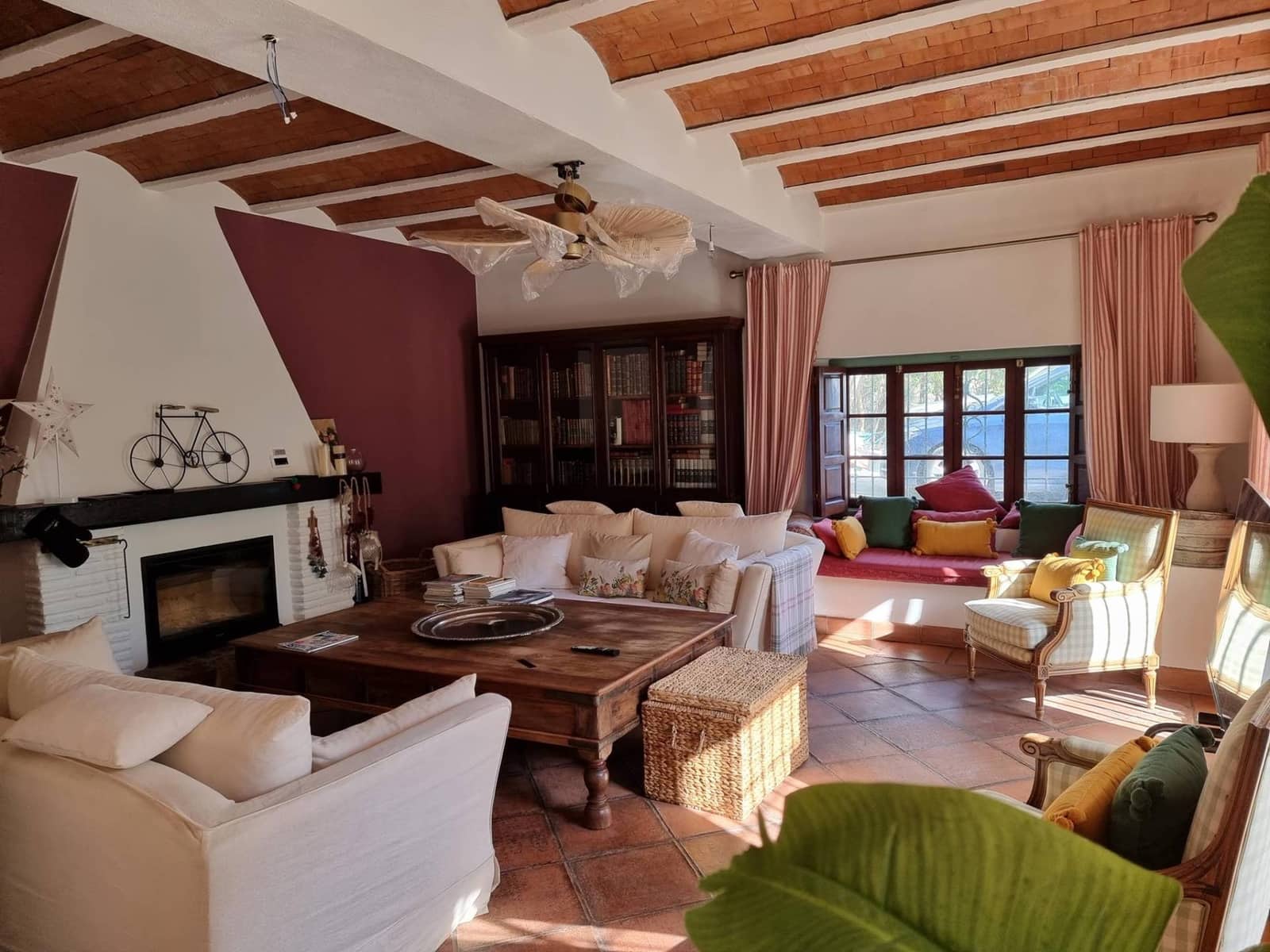 Finca/Casa Rural de 6 habitaciones en Jimena de la Frontera en venta con piscina - 995.000 € (Ref: 8204755)