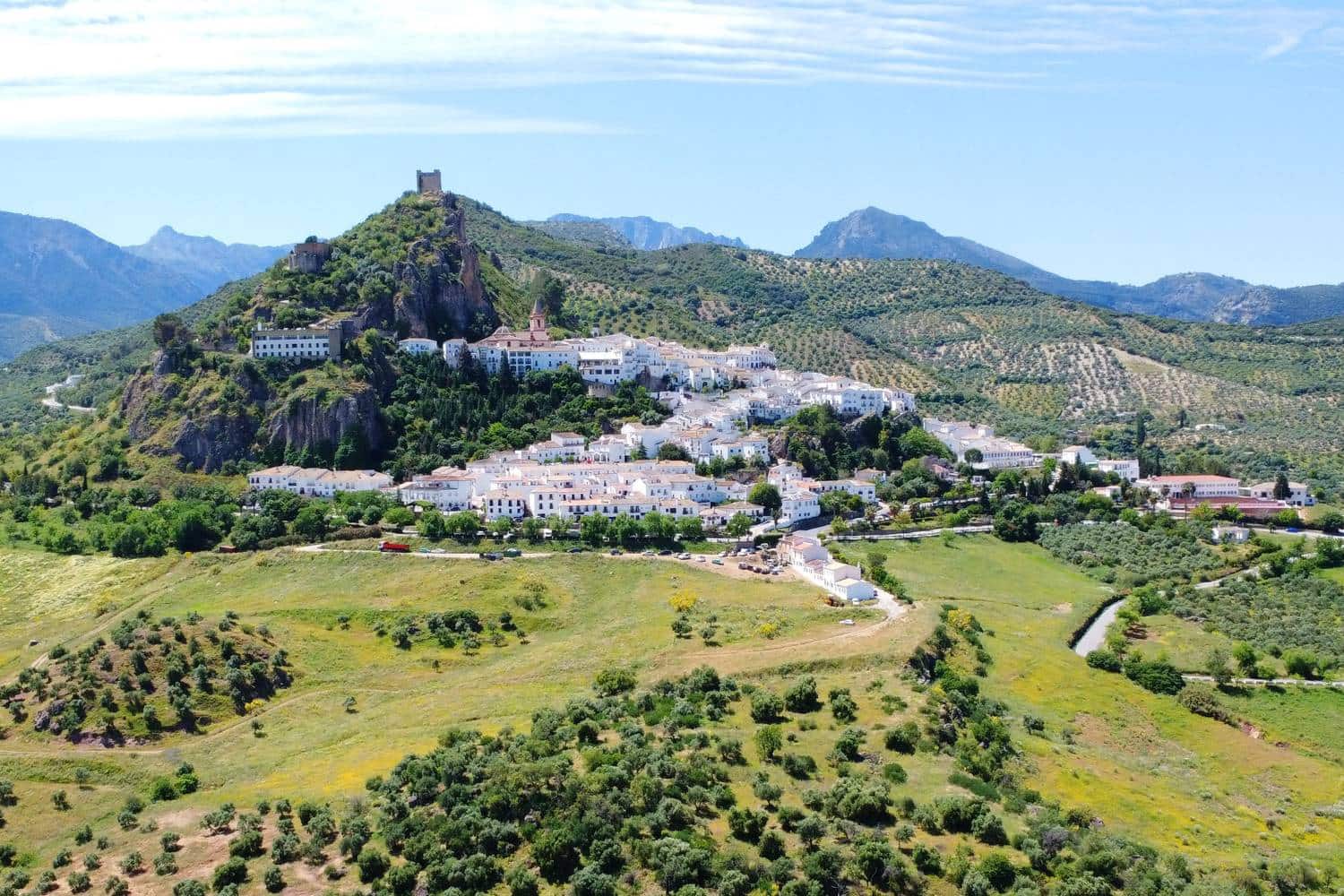 7 soveværelse Hotel til salg i Zahara de la Sierra - € 1.200.000 (Ref: 8255450)