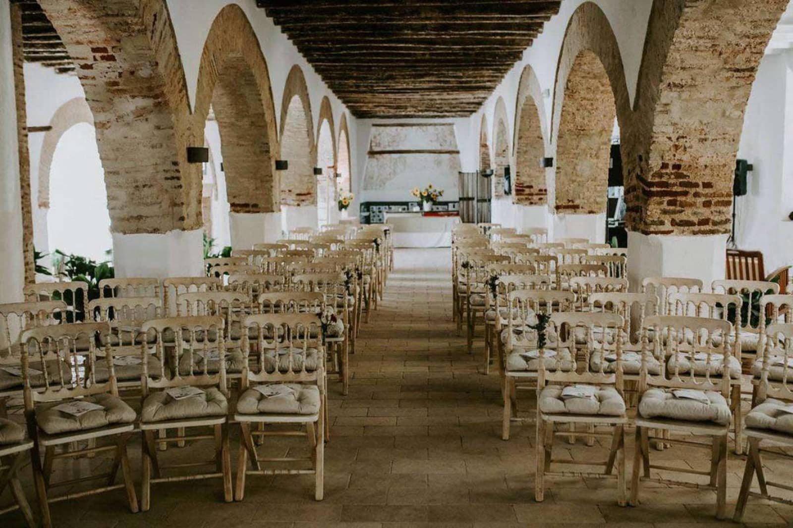 12 bedroom Hotel for sale in Constantina - € 1,650,000 (Ref: 8299648)