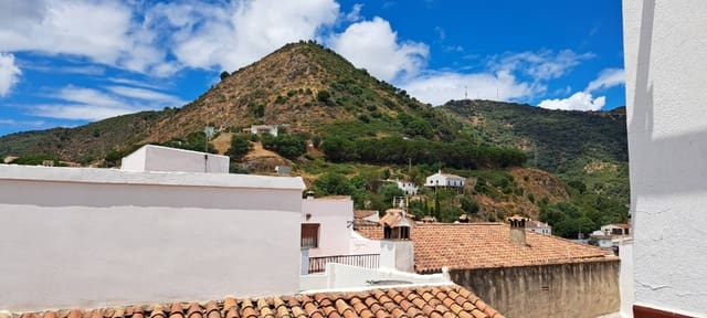 4 makuuhuone Paritalo myytävänä paikassa Benarrabá - 265 000 € (Ref: 8412991)