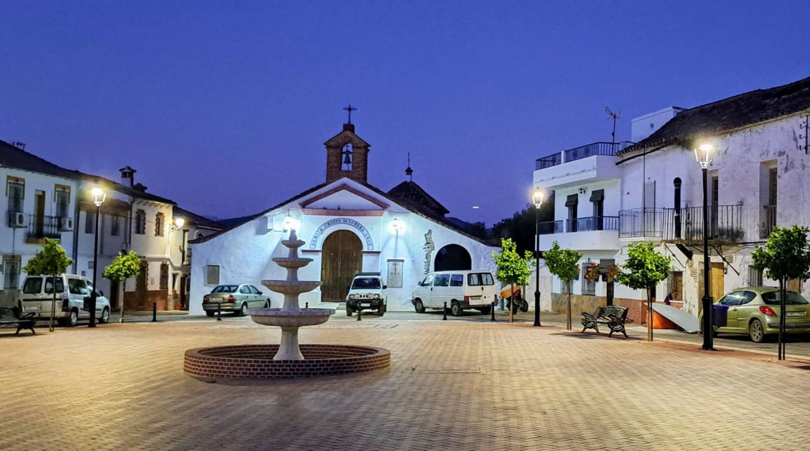 4 soveværelse Semi-Rækkehus til salg i Benarraba - € 265.000 (Ref: 8412991)