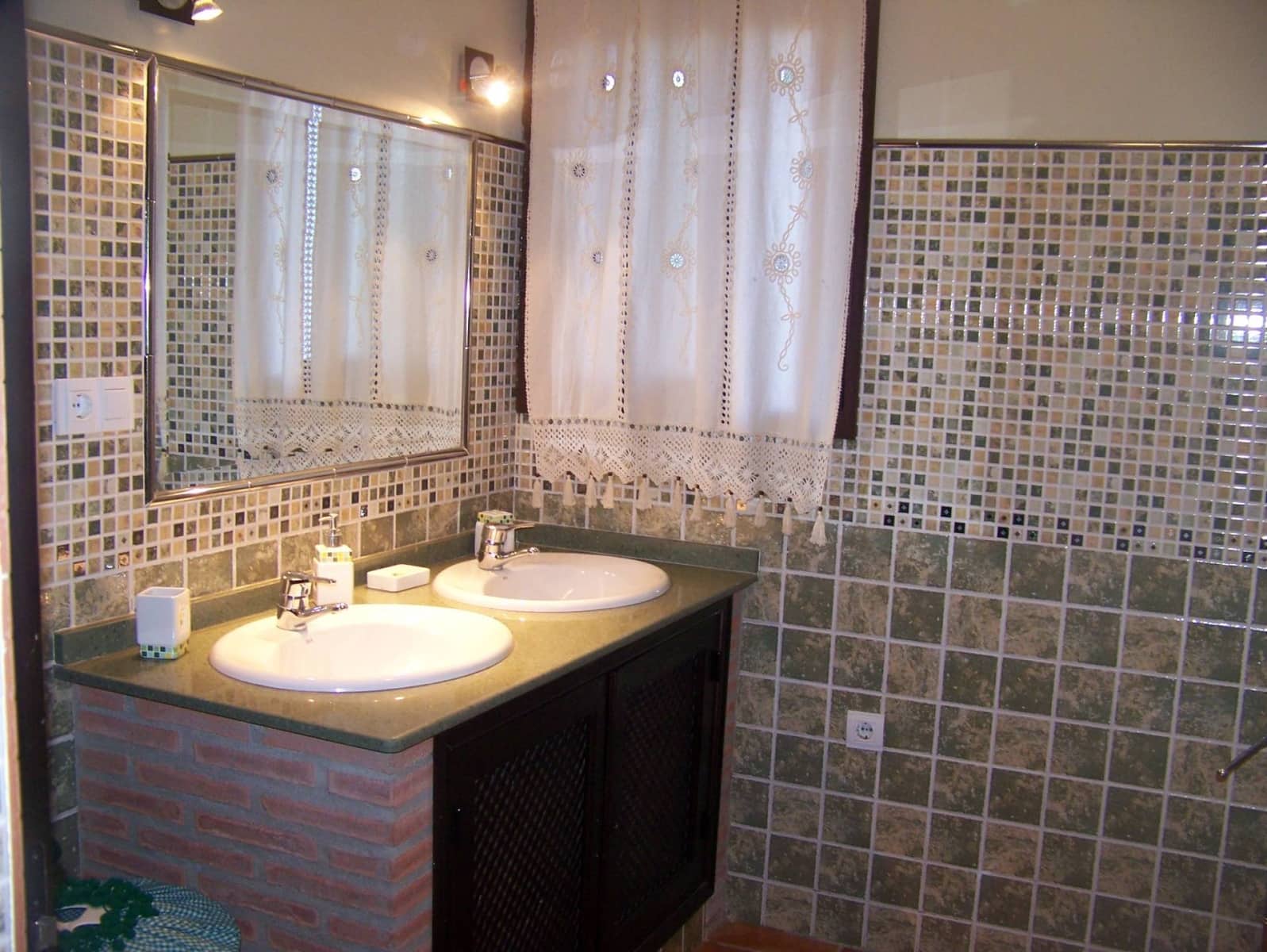 6 soveværelse Finca/Landehus til salg i Ronda med swimmingpool - € 456.000 (Ref: 8434749)