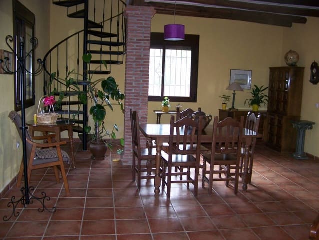 6 sypialnia Finka/Dom wiejski na sprzedaż w Ronda z basenem - 456 000 € (Ref: 8434749)