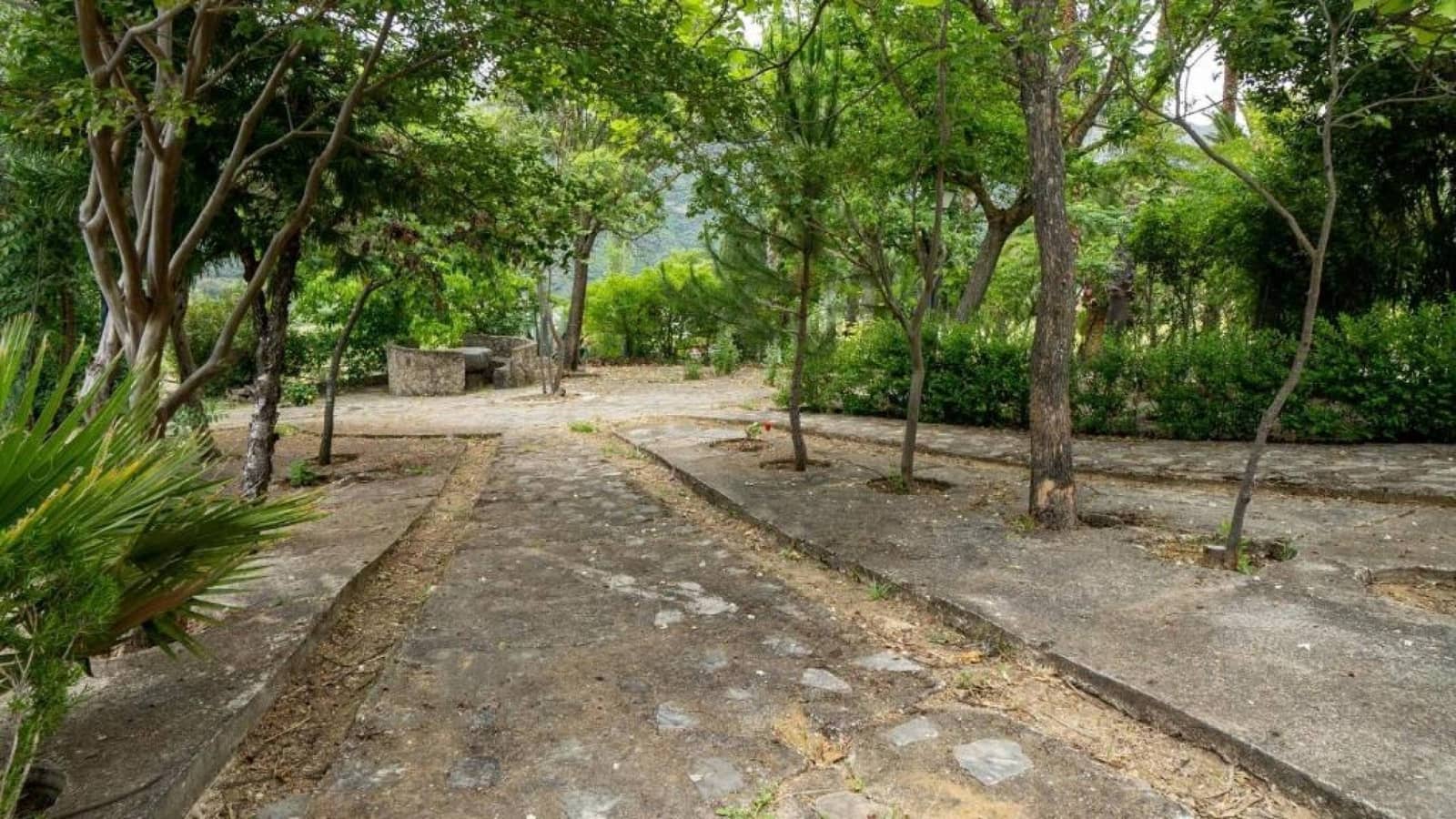 13 slaapkamer Finca/Landhuis te koop in Jimera de Libar met zwembad - € 799.000 (Ref: 8461377)