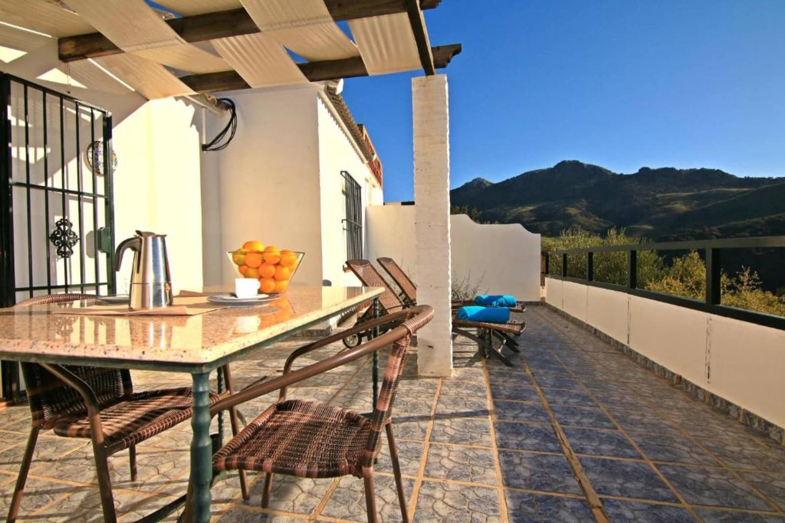 18 sypialnia Finka/Dom wiejski na sprzedaż w El Gastor - 1 800 000 € (Ref: 8553911)