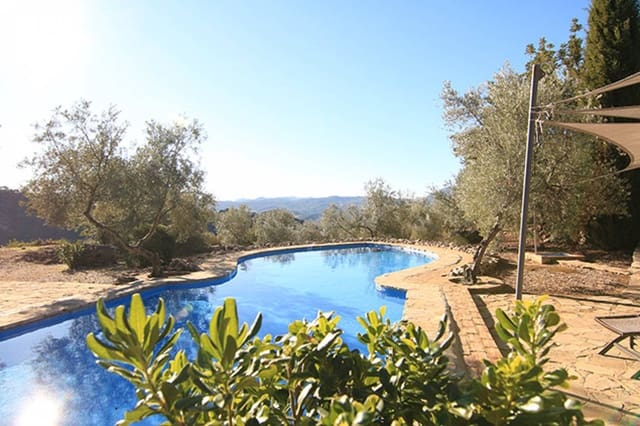 18 sypialnia Finka/Dom wiejski na sprzedaż w El Gastor - 1 800 000 € (Ref: 8553911)