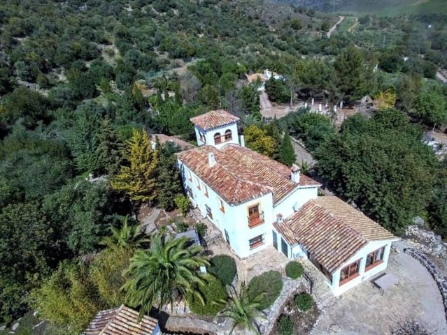 18 sypialnia Finka/Dom wiejski na sprzedaż w El Gastor - 1 800 000 € (Ref: 8553911)