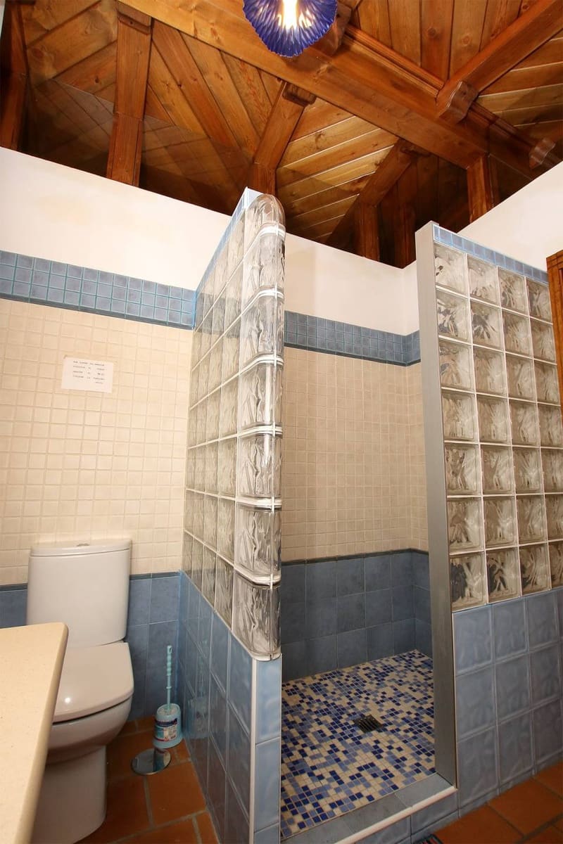 4 soverom Hus til salgs i Cortes de la Frontera - € 190 000 (Ref: 8573138)