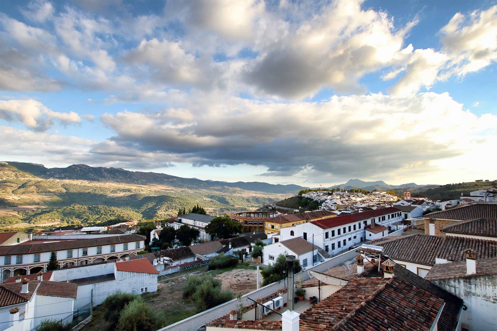 4 soverom Hus til salgs i Cortes de la Frontera - € 190 000 (Ref: 8573138)