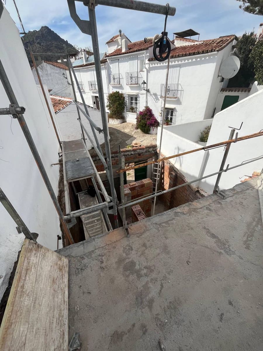 2 soveværelse Byhus til salg i Gaucin - € 305.000 (Ref: 8577175)