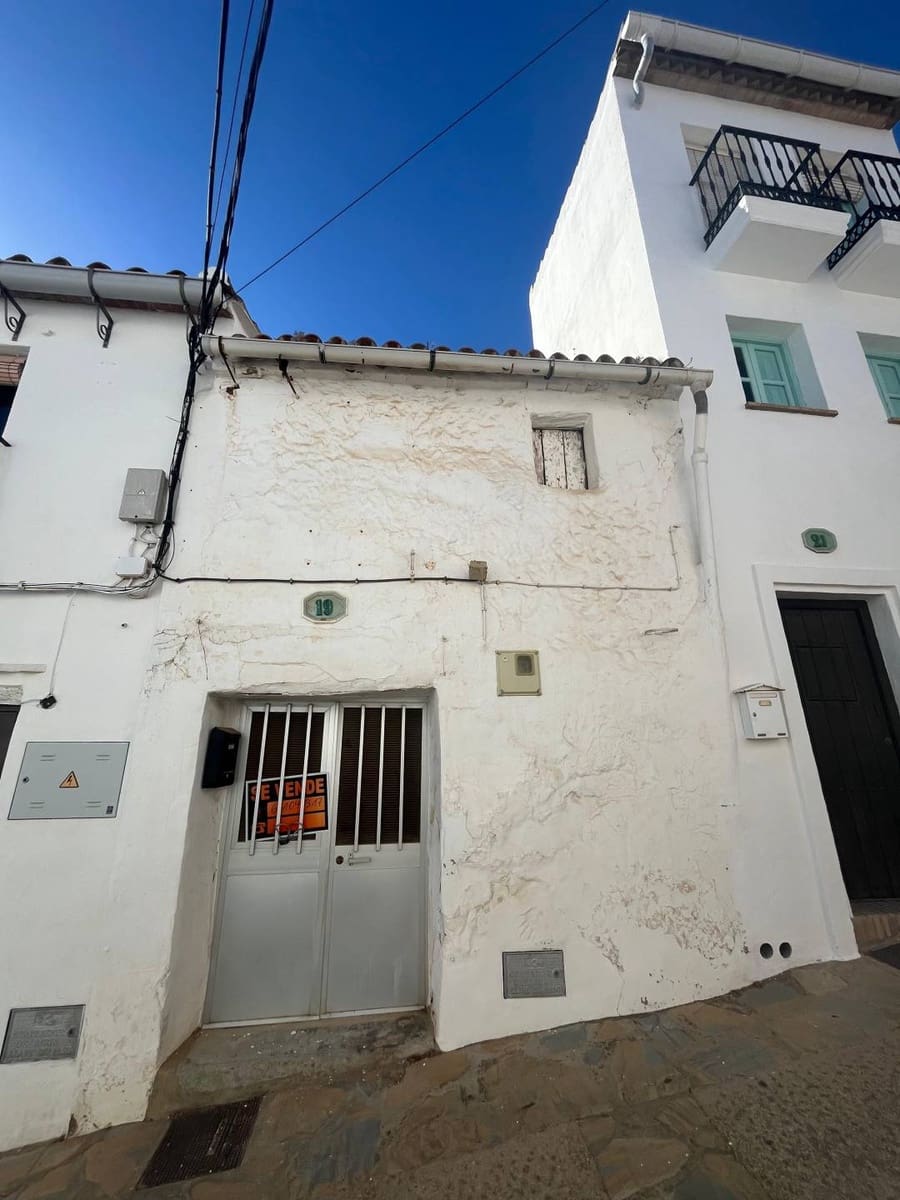 Casa de 2 habitaciones en Gaucín en venta - 65.000 € (Ref: 8600333)