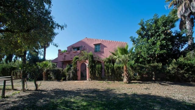 3 Zimmer Finca/Landgut zu verkaufen in Guadalobón, Estepona mit Pool - 875.000 € (Ref: 8625705)