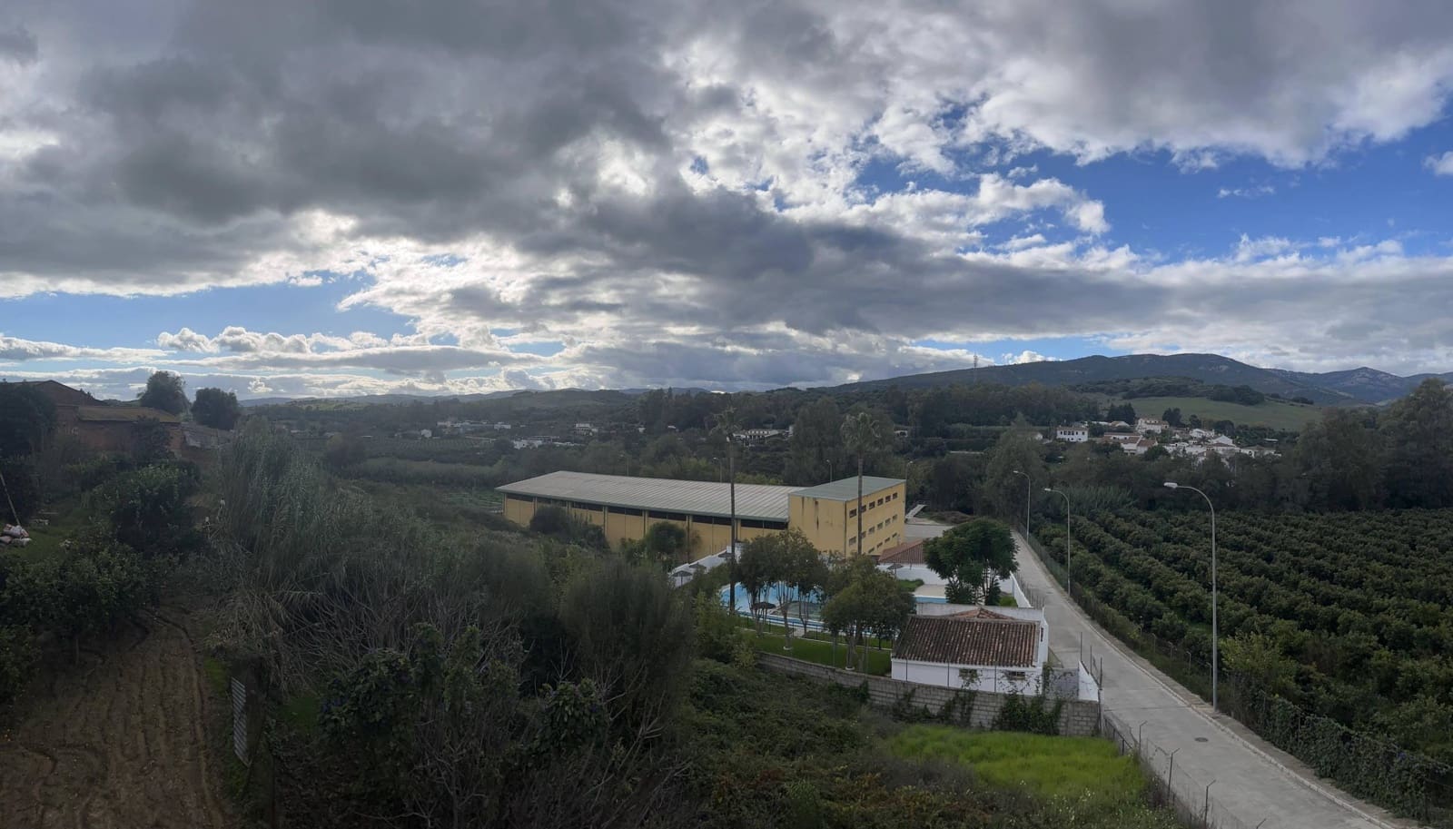 4 soveværelse Byhus til salg i San Pablo de Buceite med swimmingpool - € 260.000 (Ref: 8688238)