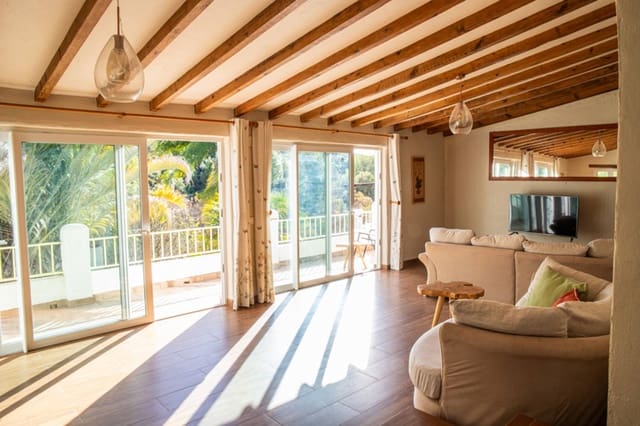 8 soverom Finca/Herregård til salgs i San Pablo de Buceite, Jimena de la Frontera med svømmebasseng - € 595 000 (Ref: 8690042)