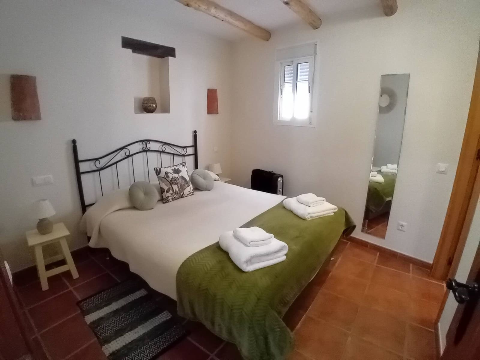 6 makuuhuone Huoneisto myytävänä paikassa Gaucin mukana uima-altaan - 675 000 € (Ref: 8710762)