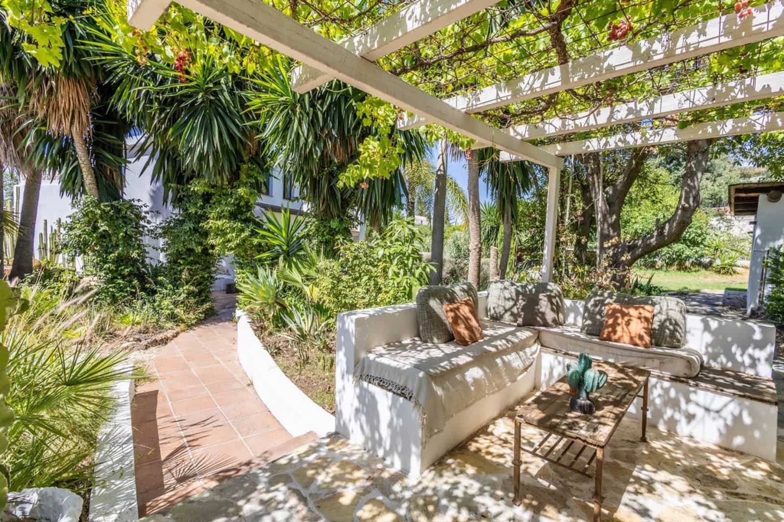 10 soveværelse Guesthouse/B & B til salg i Alhaurin el Grande med swimmingpool - € 1.395.000 (Ref: 8713488)