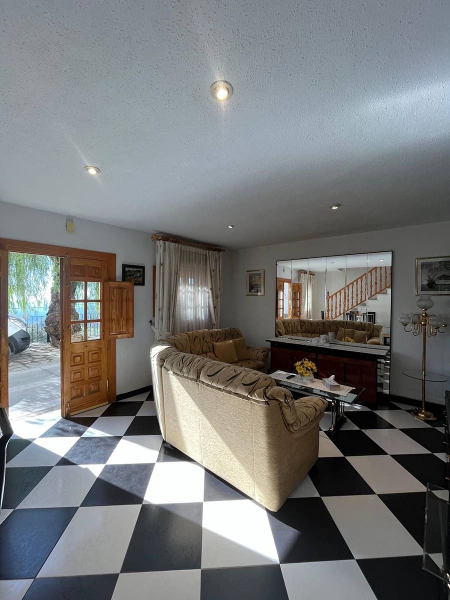 4 soverom Hus til salgs i Gaucin - € 299 000 (Ref: 8790875)