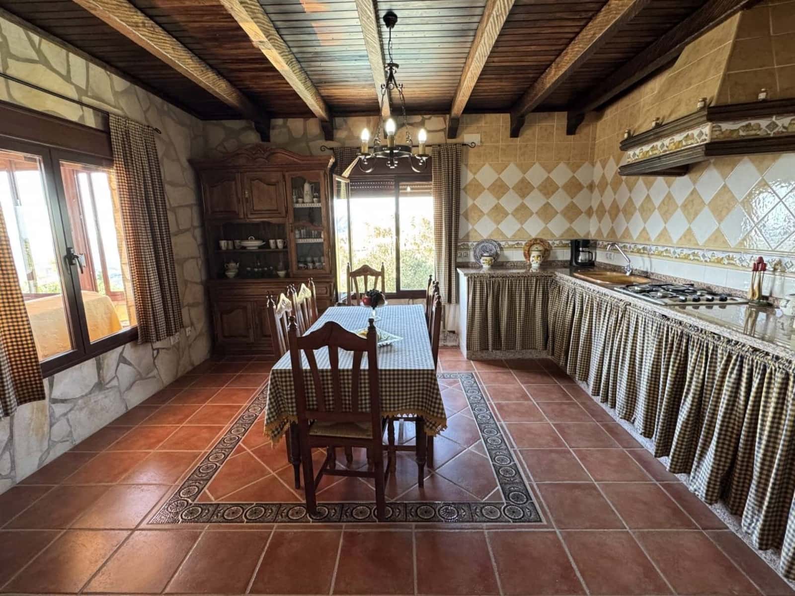 6 soverom Finca/Herregård til salgs i El Gastor med svømmebasseng - € 485 000 (Ref: 8816625)