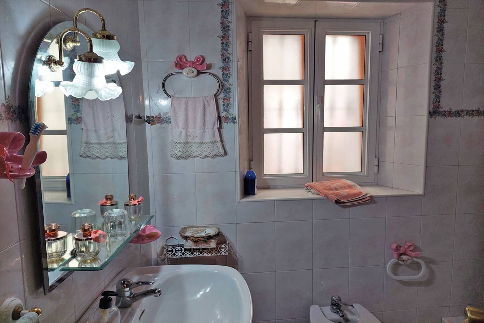 6 soveværelse Byhus til salg i Gaucin - € 265.000 (Ref: 8844886)