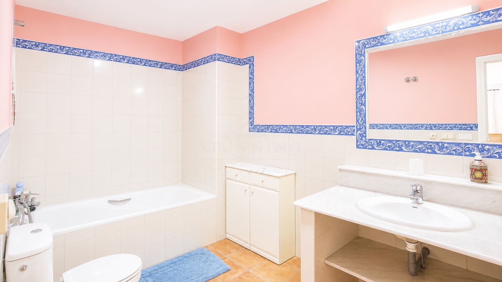 8 bedroom Finca/Country House for sale in Gaucin with pool garage - € 2,490,000 (Ref: 8845169)