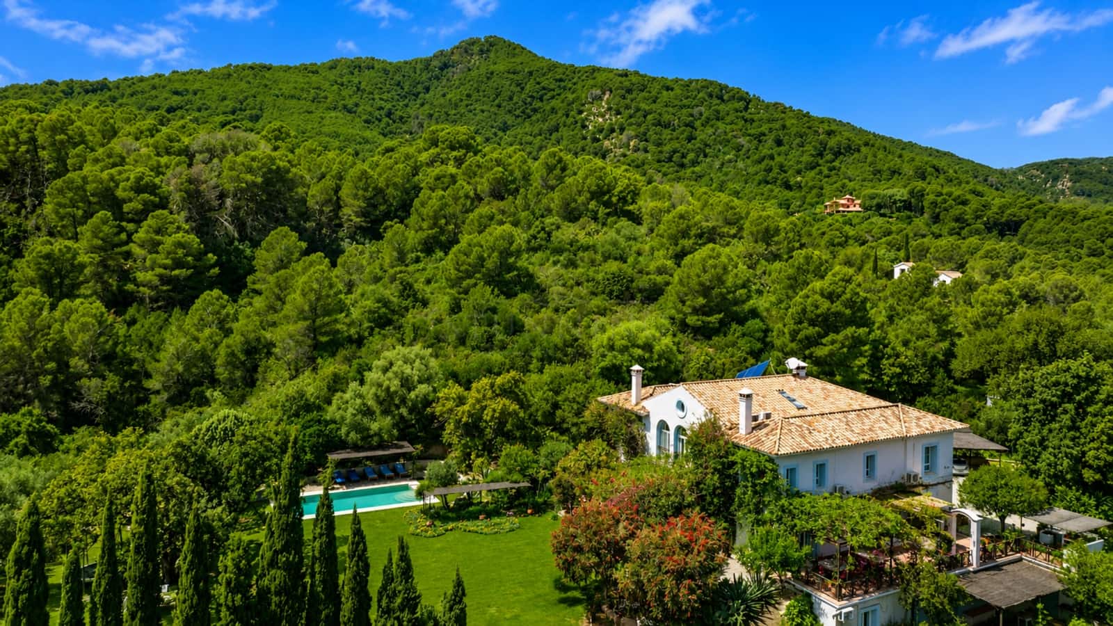 8 bedroom Finca/Country House for sale in Gaucin with pool garage - € 2,490,000 (Ref: 8845169)