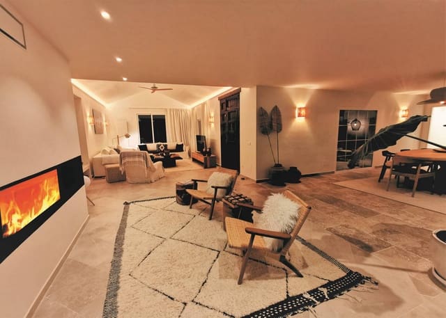 5 soveværelse Villa til salg i La Mairena, Ojen - € 1.950.000 (Ref: 8868055)