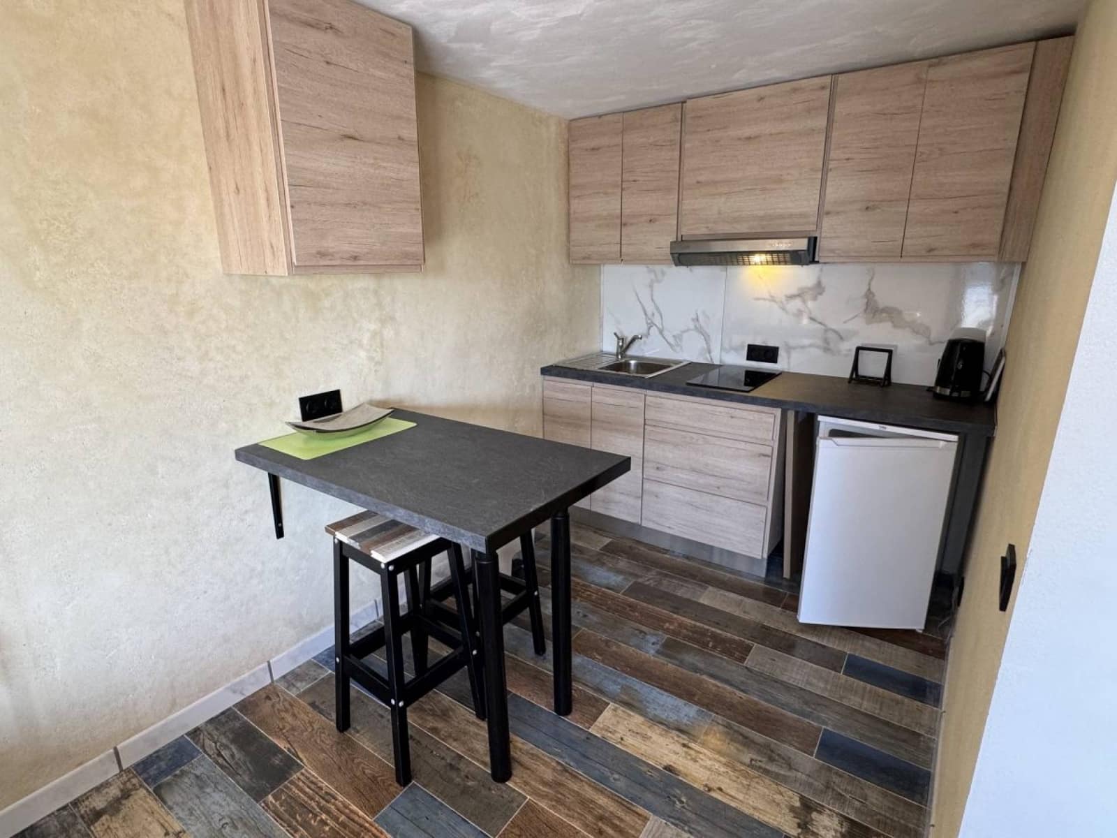 4 soveværelse Finca/Landehus til salg i El Gastor med swimmingpool - € 295.000 (Ref: 8879133)