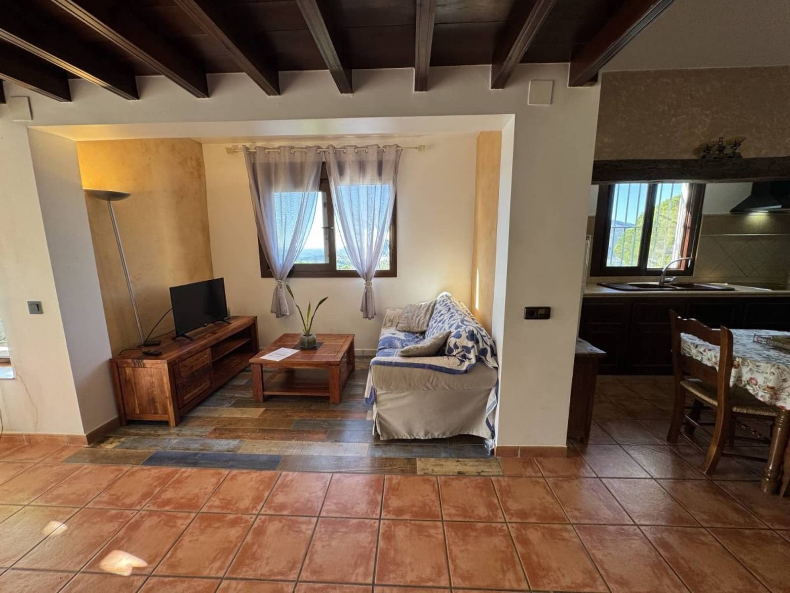 4 soveværelse Finca/Landehus til salg i El Gastor med swimmingpool - € 295.000 (Ref: 8879133)