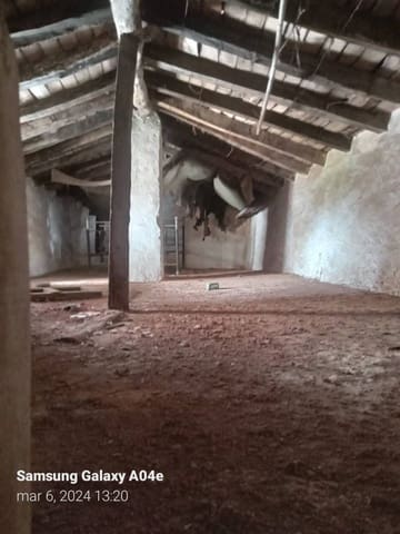 Byhus til salg i Gaucín - € 89.750 (Ref: 8935393)