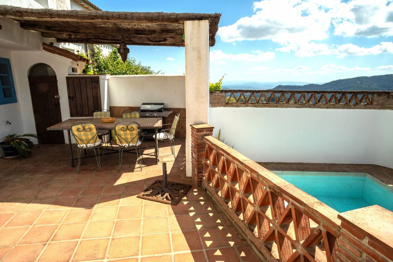 4 soveværelse Byhus til salg i Gaucin med swimmingpool - € 415.000 (Ref: 8942505)