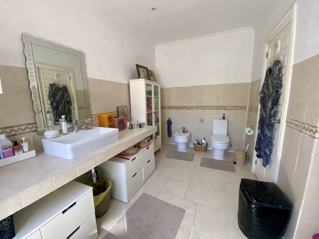 2 soveværelse Finca/Landehus til salg i Algodonales med swimmingpool - € 395.000 (Ref: 9002490)