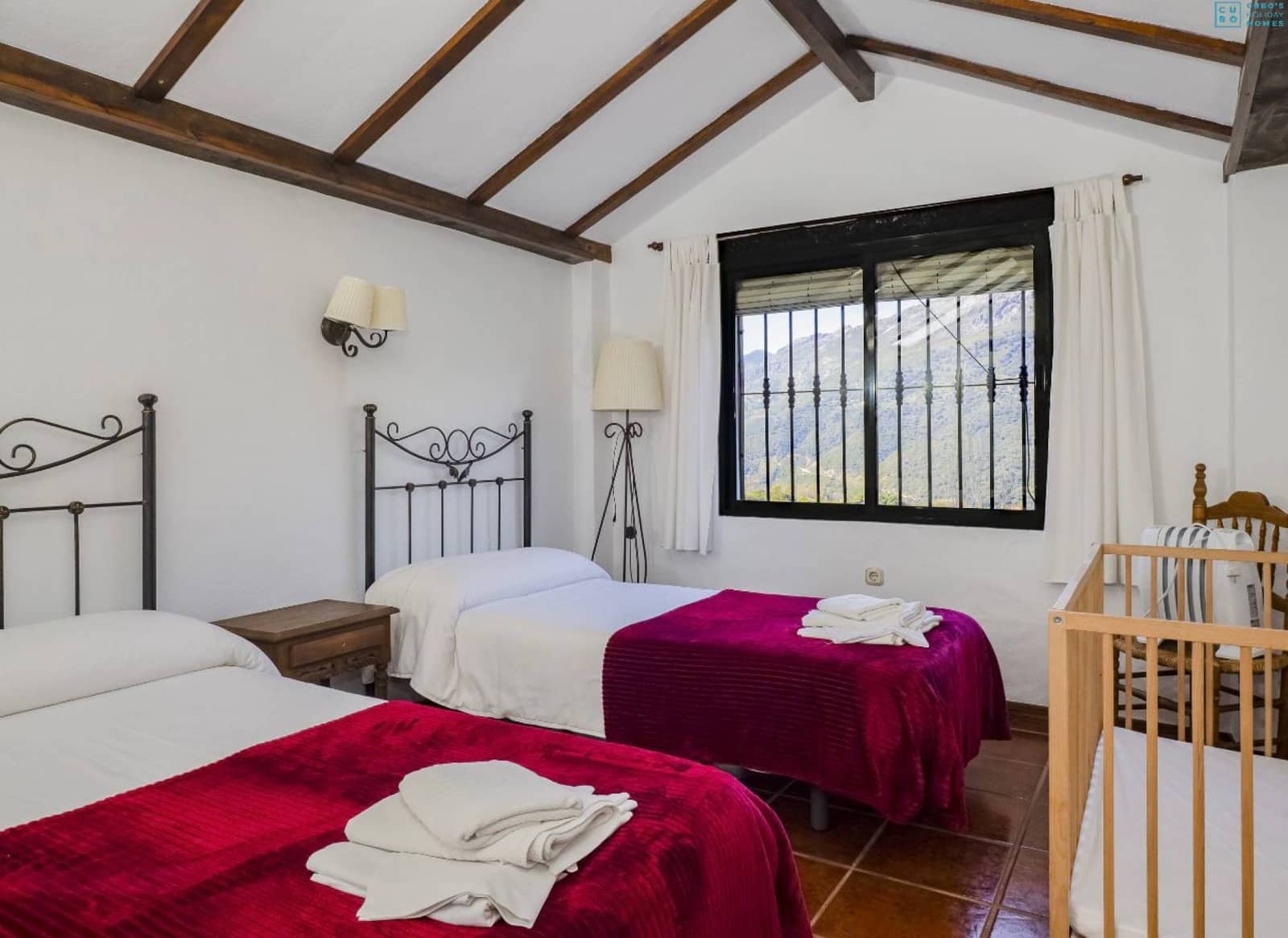 6 soveværelse Finca/Landehus til salg i Jimera de Libar med swimmingpool - € 350.000 (Ref: 9004203)