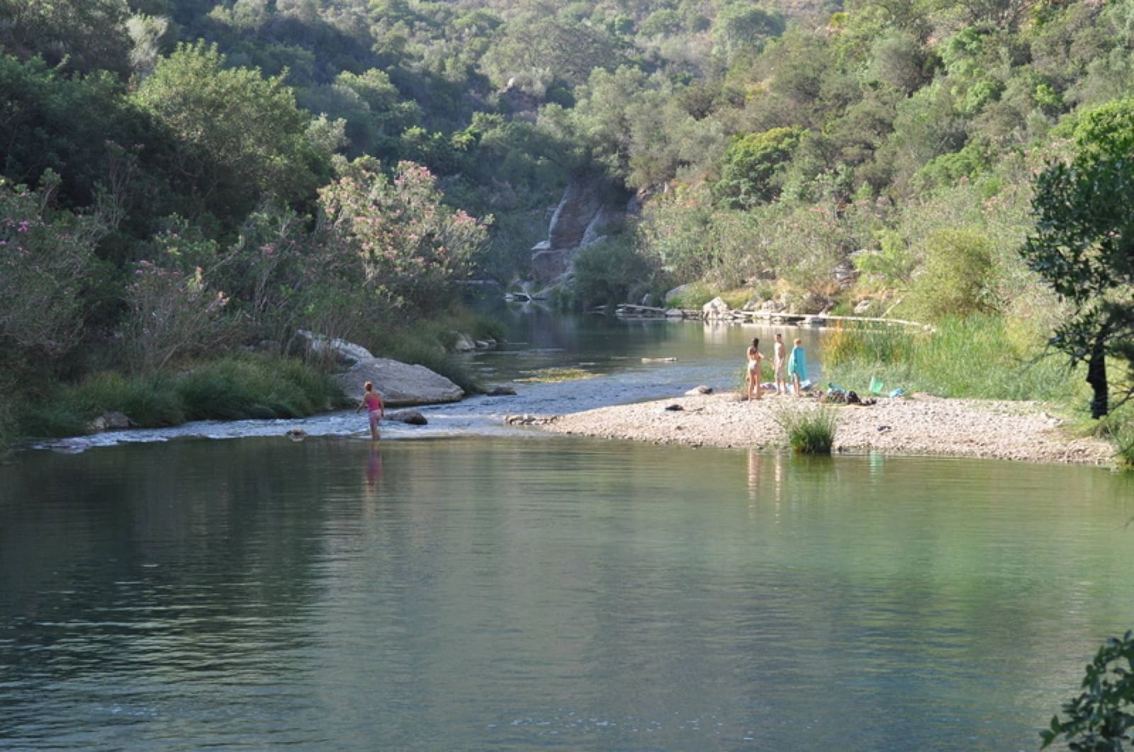 5 soveværelse Byhus til salg i Cortes de la Frontera - € 160.000 (Ref: 9130487)