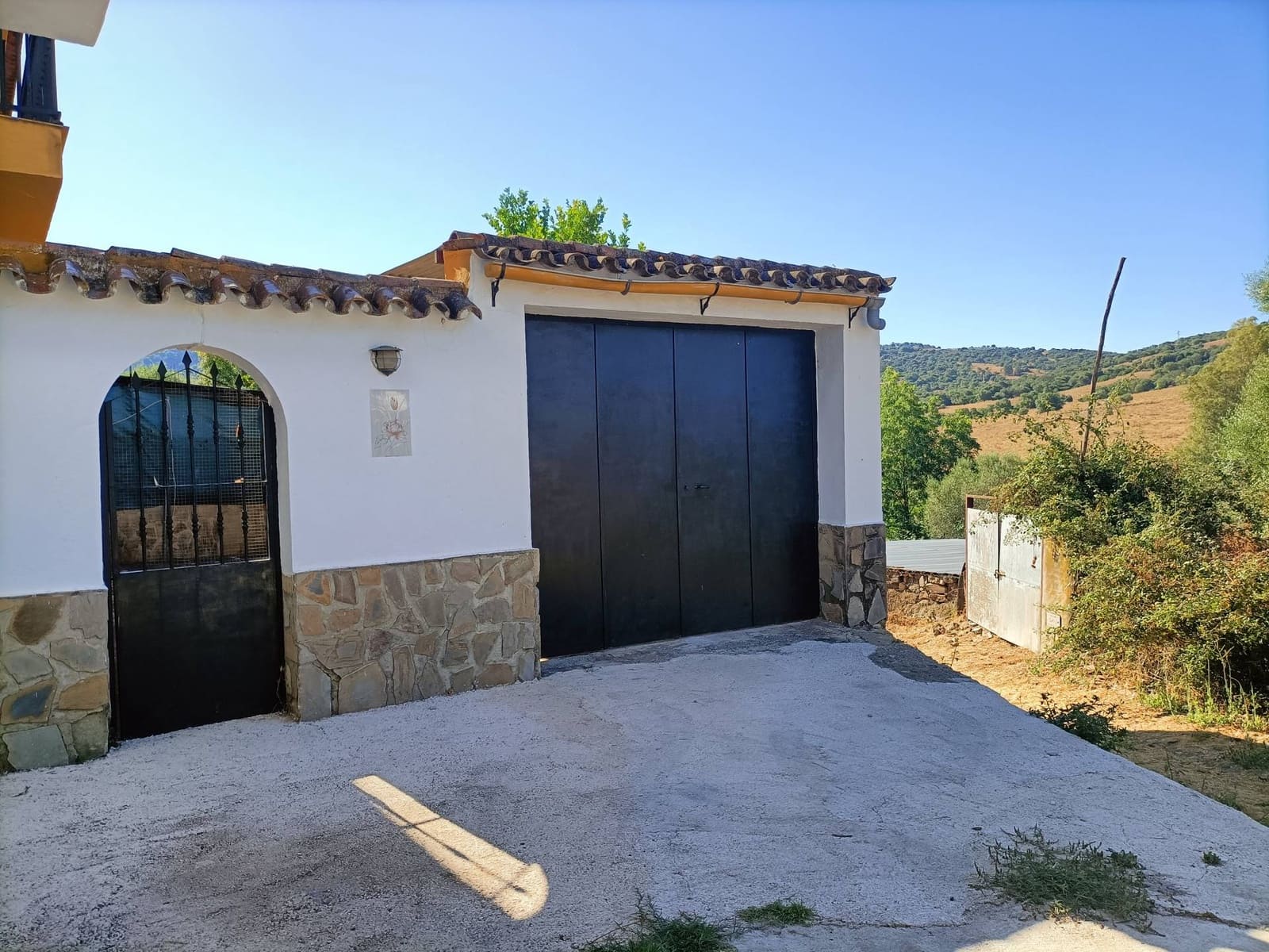 5 soveværelse Byhus til salg i Cortes de la Frontera - € 160.000 (Ref: 9130487)