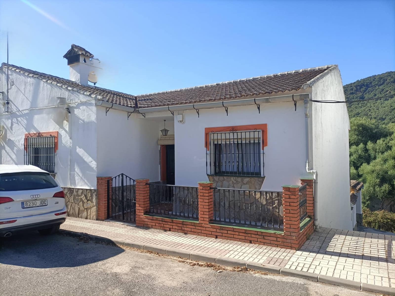 5 soveværelse Byhus til salg i Cortes de la Frontera - € 160.000 (Ref: 9130487)